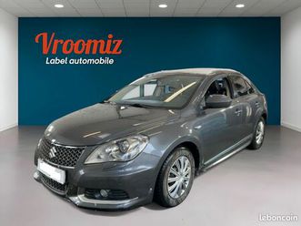suzuki kizashi 2.4i 16v 178 cv cvt 4x4 sport/68 600km/2e main/xenon/cuir/t ouvrant/regul/keyless