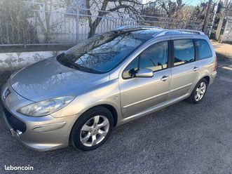 peugeot 307sw 1.6 essence boîte automatique ct ok