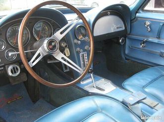 vends superbe chevrolet corvette c2 coupe matching number 327ci v8 300 cv bva 1965