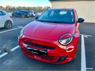 vds fiat 600 électrique red de 2024