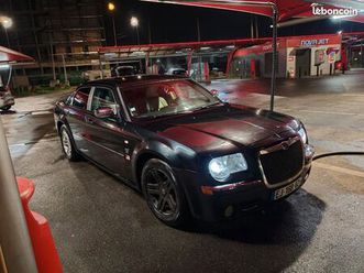 chrysler 300c v6 essence