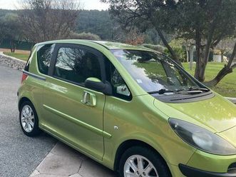 peugeot 1007 en très bon état