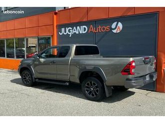 toyota hilux x-tra d-4d 204 bva invincible -1%