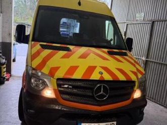 mercedes benz - sprinter