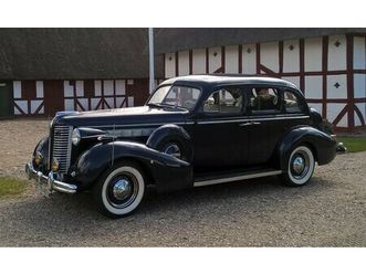 straight eight special