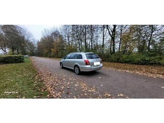 toyota avensis 177ps