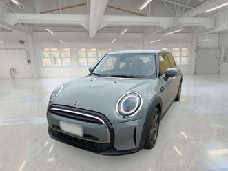 classic auto 5 porte