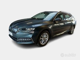 skoda superb wagon 1.4 tsi plug-in hybryd executiv