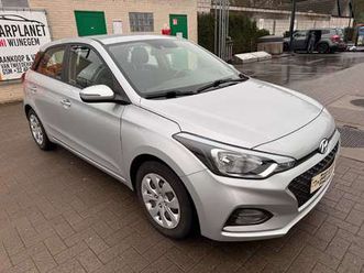 i20 blue 1.2 advantage