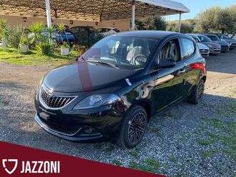 1.0 firefly 5 porte s&s hybrid gold