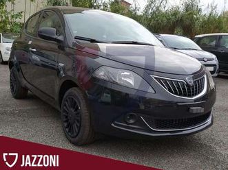 1.0 firefly 5 porte s&s hybrid silver