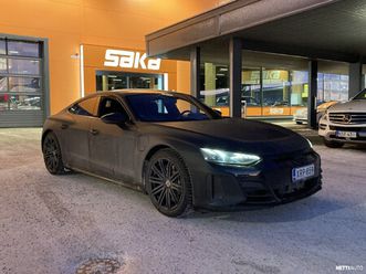 quattro ** b&o / hieronta / nelipyöräohjaus / hiilikuitukatto / night vision / hud / matrix led laser **