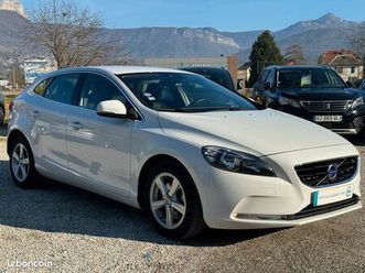 volvo v40 t3 150cv bv6 1er main garantie 6mois