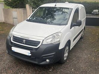 peugeot partner ii boîte auto 1.6 bluehdi 100 premium pack