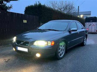 volvo s60 momentum 2,4d chrome, gepflegt, automatik, xenon, anhängerkupplung abnehmbar