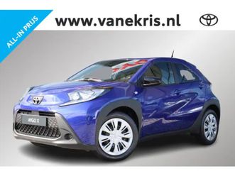 x 1.0 vvt-i mt play apple carplay, android auto,