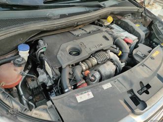 peugeot 2008 1.6 e-hdi maio/13