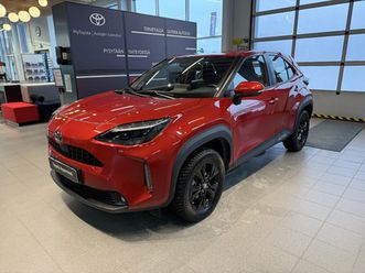 1,5 hybrid active plus / 1om suomiauto / vetokoukku / keyless / navi / led