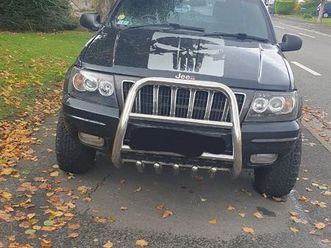 jeep grand cherokée wj .v8. essence