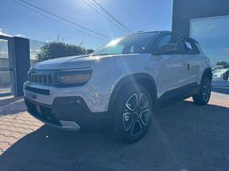 avenger 1.2 turbo summit fwd 100cv