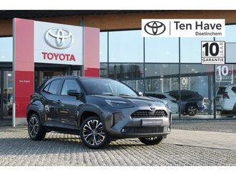 toyota yaris cross 1.5 hybrid executive automaat | draadloos laden telefoon | head-