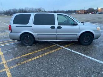 2007 chevrolet uplander passenger van