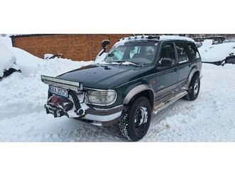 sprzedam ford explorer 4.0 benzyna moczydlo • olx.pl