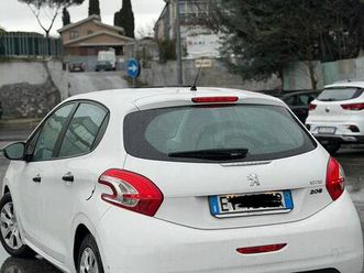 peugeot 208 gpl 2015