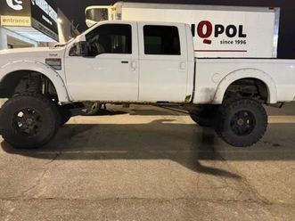 2009 lifted f 250 superduty 5.4l v8