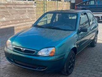 ② mazda 121 benzine 1300cc mag in lez 138000km — mazda — 2ememain