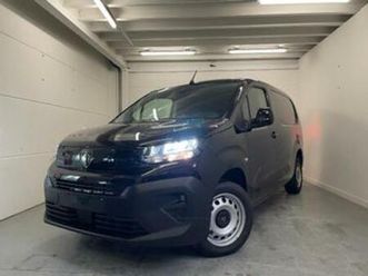 ② peugeot - partner - automatic - de nombreux accessoires — peugeot — 2ememain