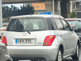 toyota ist 1,3l 2002