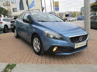 volvo v40 cross country v40cc kinetic 2014