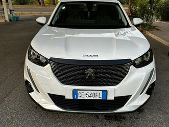 peugeot 2008 pure tech turbo 130cv benzina 6.2 eur