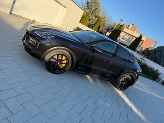 porsche cayenne turbo gt