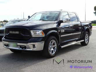 1500 awd 5.7l v8 401cv laramie autocarro