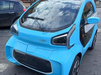 yoyo xev praticamente nuova