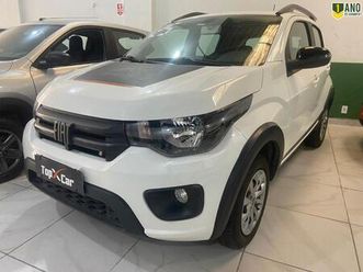 fiat mobi 1.0 trekking