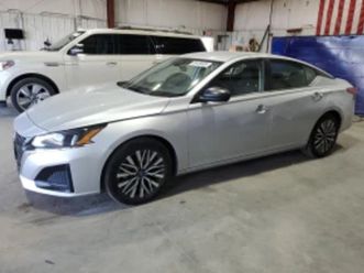 nissan altima 2.5 sv ≫ 2024 • 12 999 eur • id