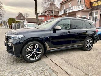 bmw x7 m50d *6-sitzer*sky lounge*massage*