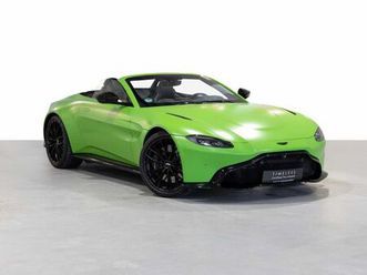 aston martin vantage roadster -kermit green-