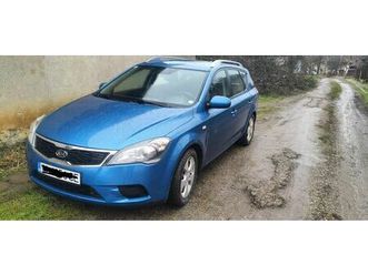 kia ceed 2012г.син цвят комби гр. монтана пъстрина • olx.bg
