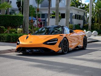 2021 mclaren 765lt