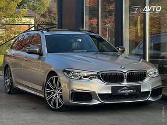 bmw serija 5 touring: m550d xdrive at -acc-hk-360kam-pano-max oprema