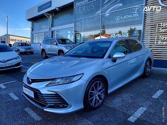 toyota camry 2.5 hev sol