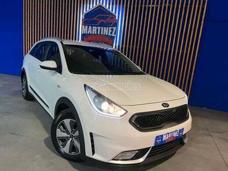 kia - niro 1.6 gdi hev 104kw 141cv business