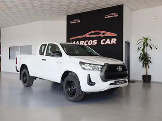 toyota hilux 2.4 d ln105l cx metalica