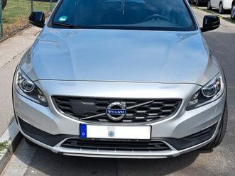 volvo v60 cross country d3 geartronic momentum mom...