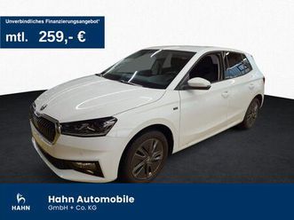 skoda fabia 1.0tsi tour led navi acc app sitzhzg cam