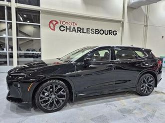 2025 toyota crown signia limited awd